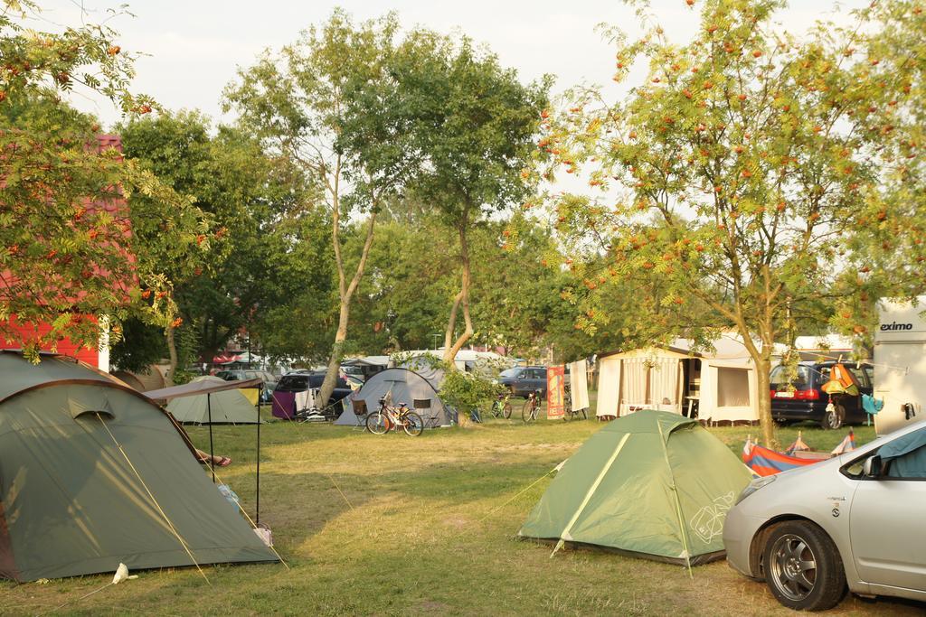 Holiday Resort & Camping Intercamp'84 웨바 외부 사진